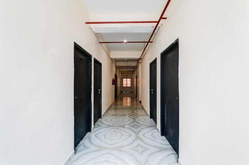 Hotel O Varanasi RTO office Hotel in Varanasi