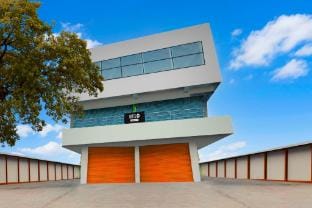 Hotel O Warangal Central Station Hotel in Telangana