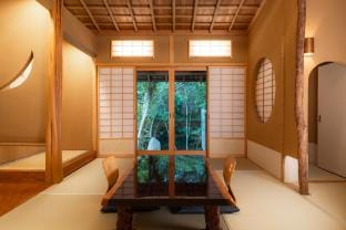 Near Hakuba/1日1組様限定 最大25名様 源泉掛け流し半露天温泉付き Villa洗心庵 Vacation rental in Nagano Prefecture