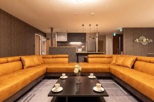 THE SKY/2 parking spaces available/Maximum 10 ppl Vacation rental in Sapporo