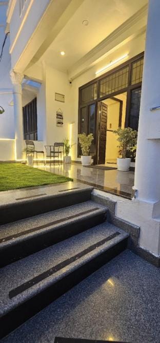 Sunset Villa - 4 Bedroom stylish villa @Suncity Vacation rental in Hyderabad
