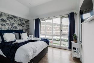 Lovely & Cosy 2BR 2Bath 'Penthouse' Steps to Hyde P Apartment in City of Westminster