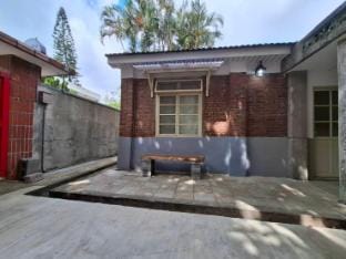 m馬村隱園50號桃園民宿(3間四人+2間二人) Bed and Breakfast in Taiwan, Province of China