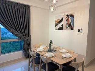KL Skyline View | 3BR Condo in Kajang | Coway Wa/F Vacation rental in Negeri Sembilan, Malaysia