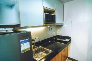 Casa Ilumina 2BR near NAIA | Smart Home Vacation rental in Quezon City