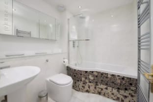 Spacious 2-bedroom Townhouse with Garden & Patio Vacation rental in London Borough of Camden