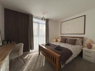 Luxury 2-Bed Duplex Near Central London – Walk to  Apartment in City of Westminster