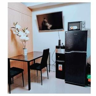 Urban Utopia - the Grass Residence SM North EDSA Apartment in Quezon City
