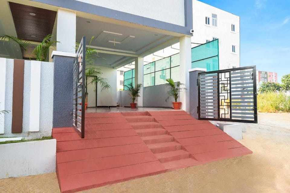 Hotel O Adibatla Hyderabad Hotel in Hyderabad