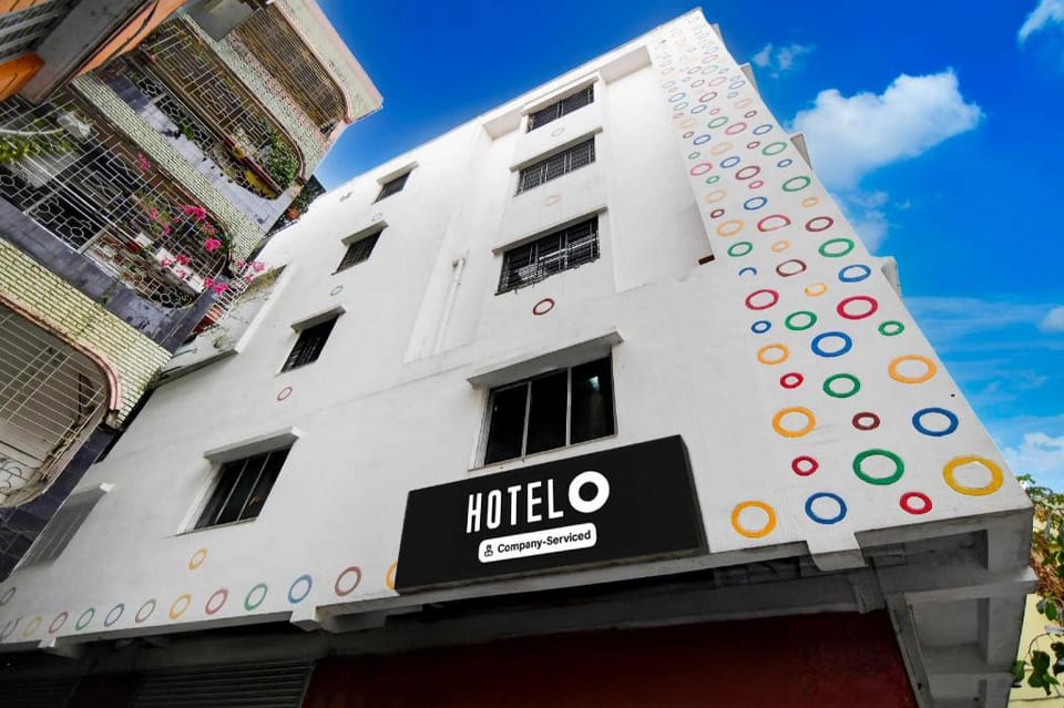Hotel O Chinar Park Near Airport Hotel in Kolkata