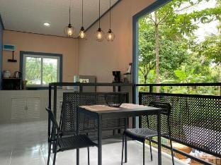 Island Stay work and relax home Vacation rental in Ban Tai