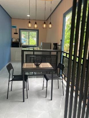 Island Stay work and relax home Vacation rental in Ban Tai
