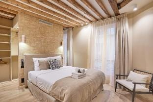 Sublime apartment Rue Royale/Madeleine Villa in Paris