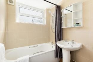 21 Park Road | 3-Bed House Vacation rental in Stratford-upon-Avon