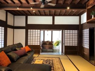 Guesthouse Lotus/Old House (2LDK · 120sqm) Vacation rental in Chiba Prefecture