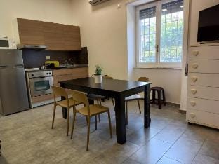 Scauri Beach, cozy centrally located Vacation rental in Lazio