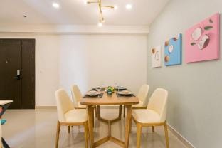 3BR Apartment RiverGate with city center view CBD Apartment in Ho Chi Minh City