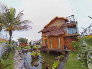 Sekar Jati Villa Country House in Batu
