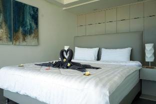 My Home Samui Sunrise Villa  sew view 6BR Vacation rental in Ko Samui