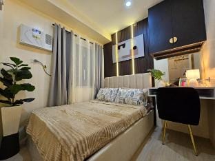 Near NAIA Terminal 1,2,3 Cozy Apartment  Vacation rental in Las Pinas
