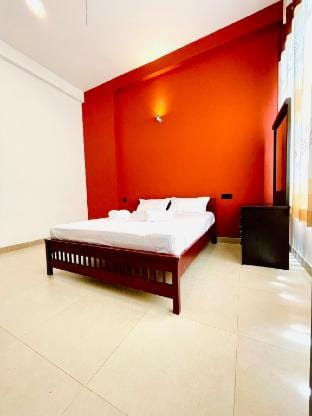 Modern Room in Anuradhapura Town Vacation rental in Sri Lanka