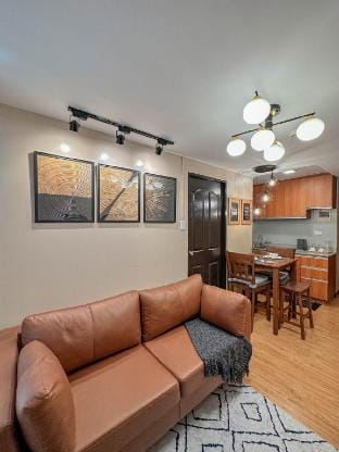 Classic Stay (1BR Condo Unit) Near Airport Apartment in Davao City