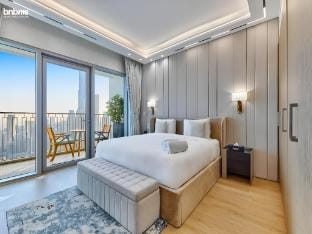 bnbme | Downtown Views II | 4 BDR + Maids Room Apartment in Dubai