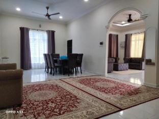 P. Petah Homestay di Tawang Bachok Kelantan Vacation rental in Malaysia