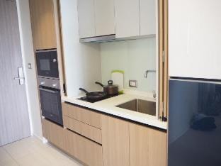 Circle Sukhumvit31 #2BR #5ppl @BTS/MRT Vacation rental in Bangkok