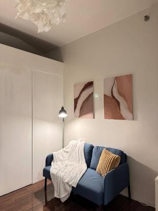 Entire Room in Makati Center with FAST WIFI Apartment in Makati