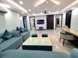 Homlee-Virasat 3BHK Flat Central DEL-Lift-Parking Vacation rental in New Delhi