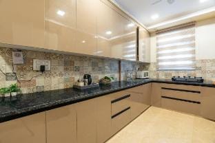 Homlee-Legacy 3BHK Flat in Central DEL-Lift Vacation rental in New Delhi