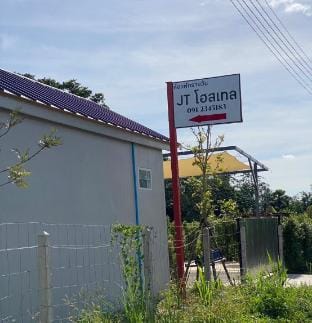 JT Hostel Vacation rental in Chon Buri Changwat