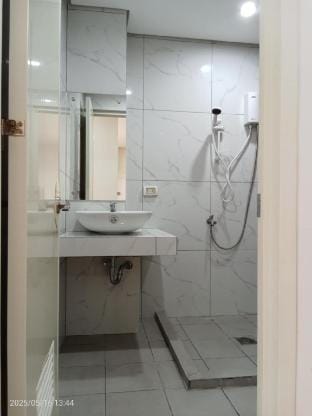 RIK Commercial & Residences Studio type Unit 06 Vacation rental in Tagbilaran City