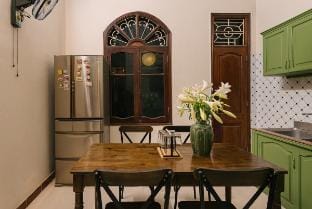 Phan Dinh Phung House @hanoi @peaceful @oldquarter Vacation rental in Hanoi