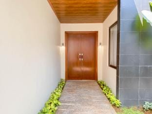 Comfy 3BR Vimala Hills Villa & Resort By Travelio Villa in West Java