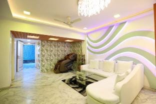 Luxury 4 Bedroom villa with pool in Kandivali East Vacation rental in Mumbai