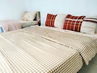 JB Austin Regency Simple N Tidy 5pax PLUS 1 Vacation rental in Johor Bahru