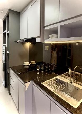 Pollux Habibie Lvl 28 SeaView Studio w/Gym&Netflix Apartment in Riau Islands, Indonesia