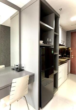 Pollux Habibie Lvl 28 SeaView Studio w/Gym&Netflix Apartment in Riau Islands, Indonesia