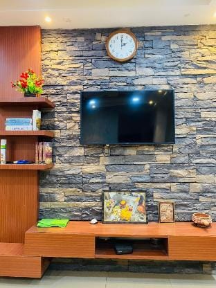 JMS Stay Near Cantonment Varanasi Apartment in Varanasi
