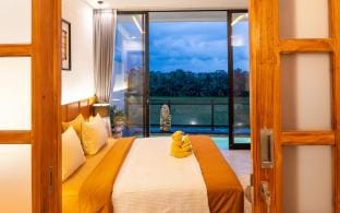 Paz Tropical Villa Ubud by Omkara Experience Villa in Sukawati