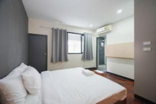 GO INN Silom BTS Saint Louis สีลมเซนต์หลุยส์ Inn in Bangkok