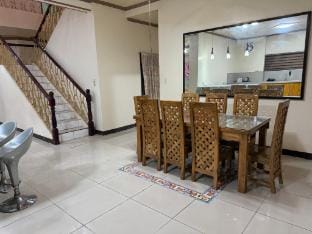 Affordable 4 bedroom La Union Vacation rental in La Union