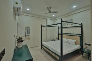 Aikantik Villa-5 Rooms Villa (Home stay)with Pool Vacation rental in India