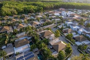 Villa Allamanda 3BR Bangtao Beach | Phuket VVPHU88 Vacation rental in Choeng Thale