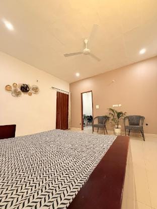 The Happy Hangout-Luxe Stay Farm Stay in Punjab, India