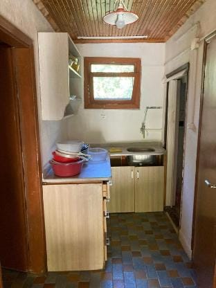 Nine-Person Room/Kalemi Pansiyon (509) Vacation rental in Turkey