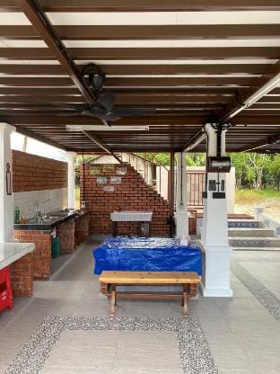 Grand Kampung Ayer Hitam Vacation rental in Johor