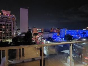 Minimalist 1BR @ One Euphoria Vacation rental in Angeles